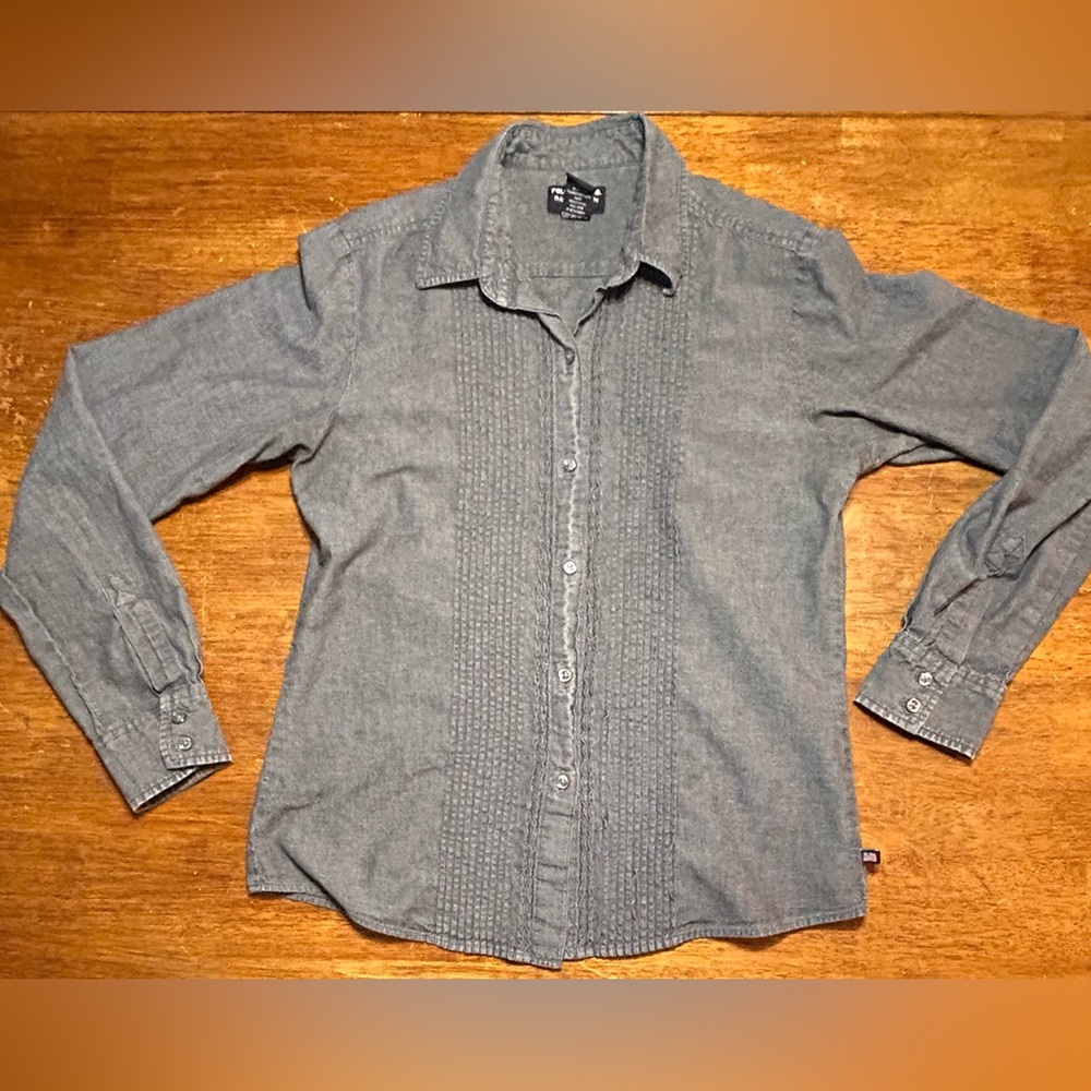 Women’s Vintage Ralph Lauren Grey Denim Button-Down Shirt - Long Sleeve Casual